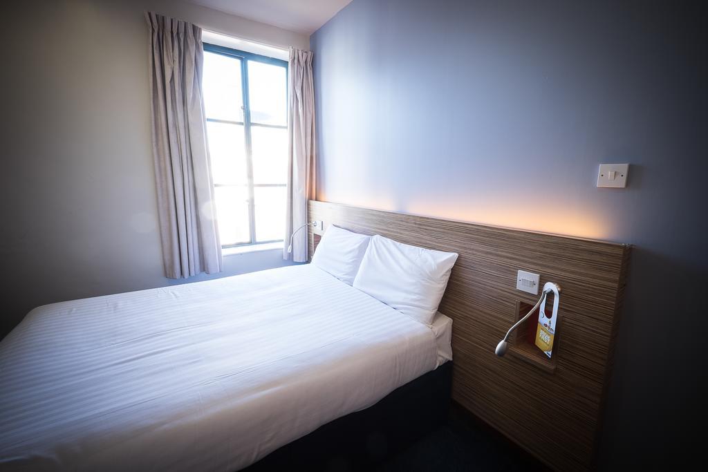 Travelodge Derry Εξωτερικό φωτογραφία